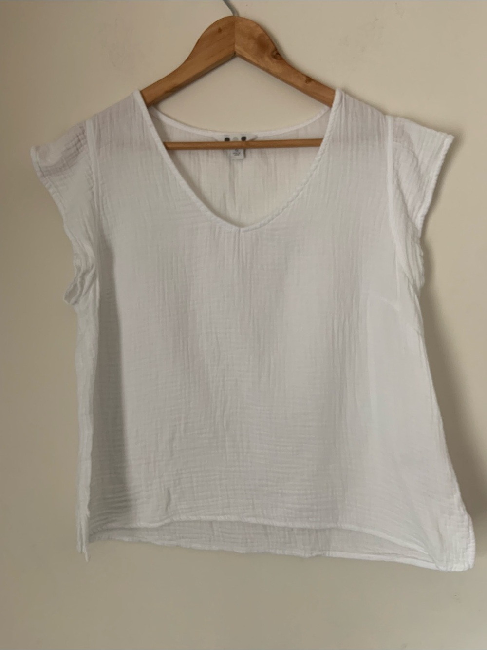 Three Dots Women White V-Neck Cotton Gauze Top M Breathable Summer